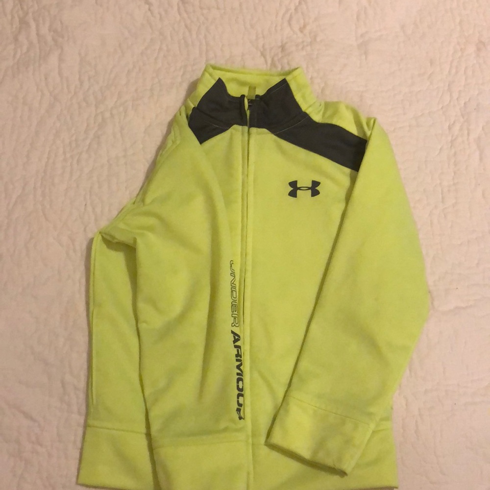 Under Armour tracksuit jacket. Size 5 boys